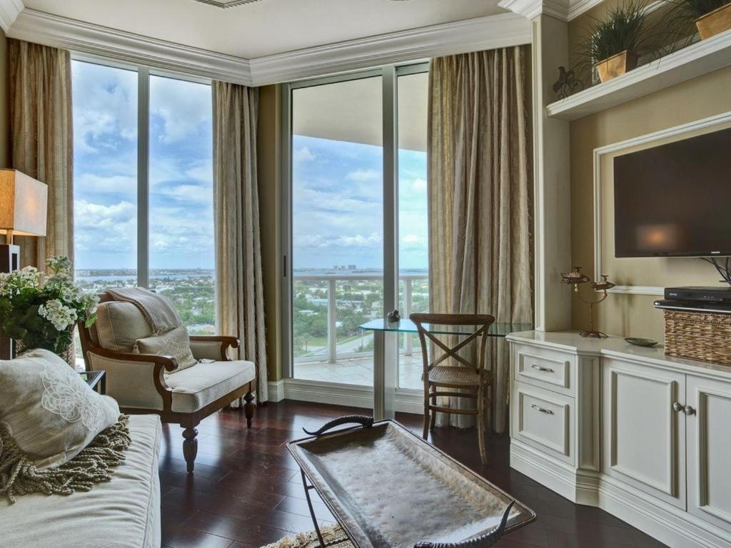 Ritz Carlton Luxurious Residence On Singer Island Riviera Beach Esterno foto
