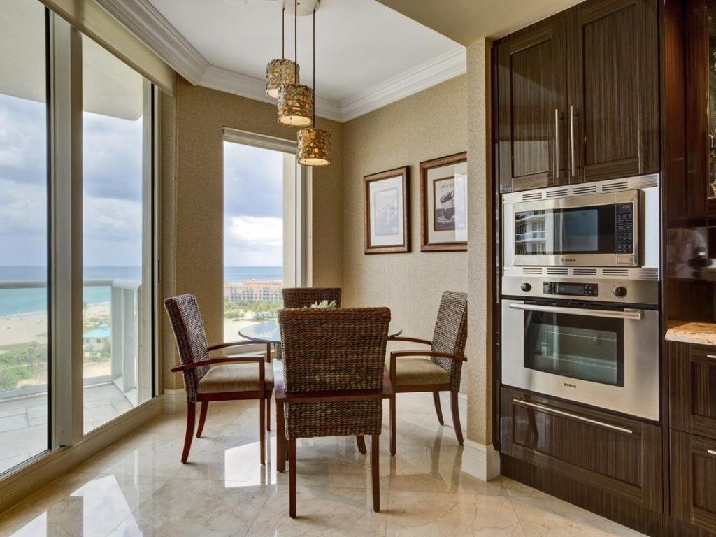 Ritz Carlton Luxurious Residence On Singer Island Riviera Beach Esterno foto